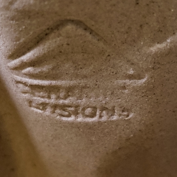 Vintage Ceramic Illusions Crinkled Paper Bag Vase Trmpe L’ Oeil Pop Art 8" - Picture 8 of 12